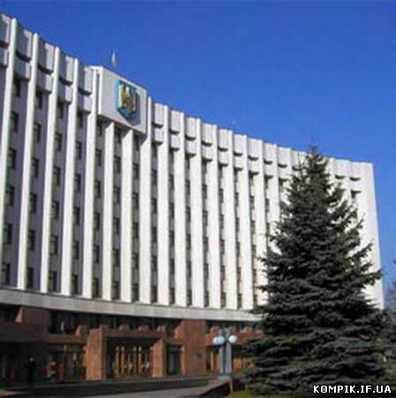 Картинка 9 травня на Прикарпатті пройде без червоних прапорів