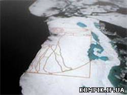 Картинка Гігантську копію малюнка да Вінчі на арктичних льодах зобразив художник