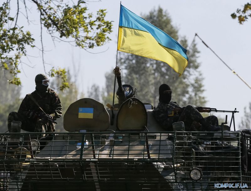Картинка На Донбасі крихке перемир'я чергується обстрілами
