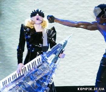Картинка Lady Gaga копіює Мадонну